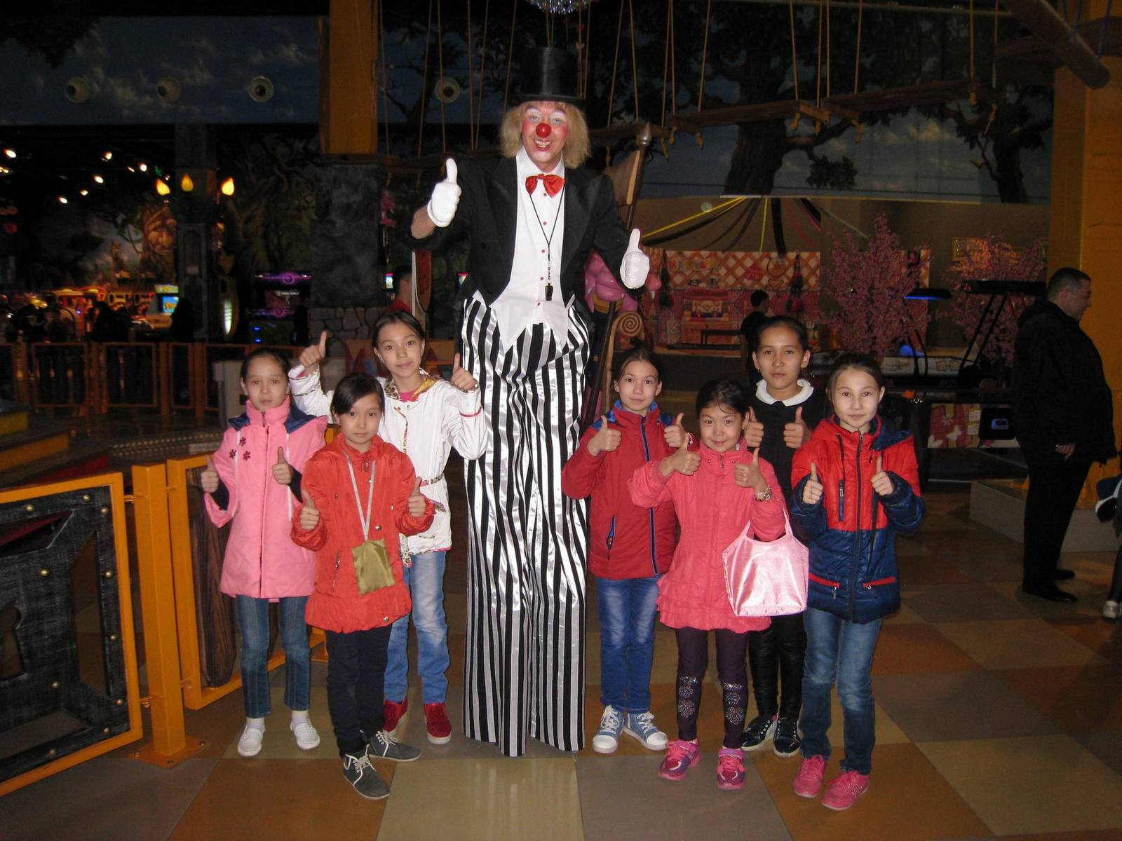 Клоун Юрик. Шоу для именинника.